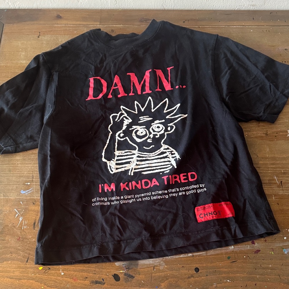 CHNGE S Tshirt EUC